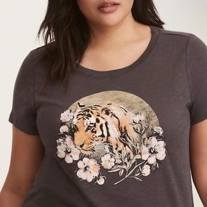 Torrid Tiger Slub Perfect Graphic Tee T-Shirt Crew Grey